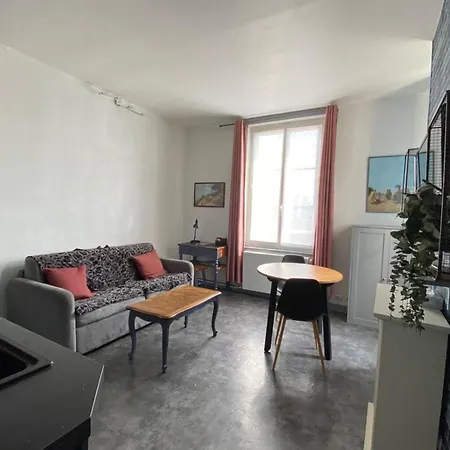 Apartment Nice T2 With Parking Near The Harbor Honfleur