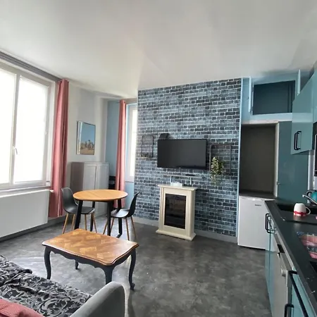 Nice T2 With Parking Near The Harbor Honfleur